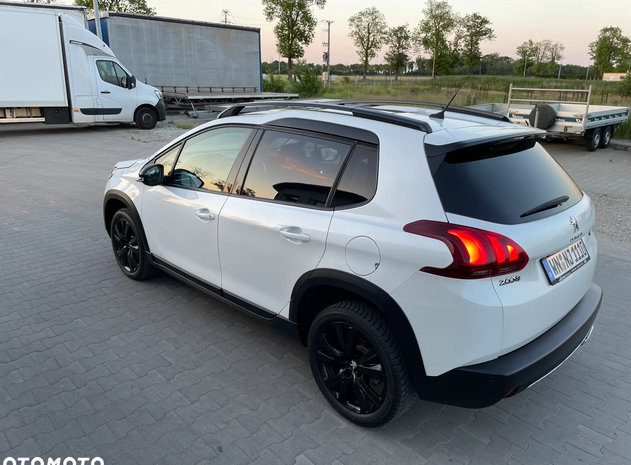 Peugeot 2008 cena 53900 przebieg: 40000, rok produkcji 2019 z Gostyń małe 326